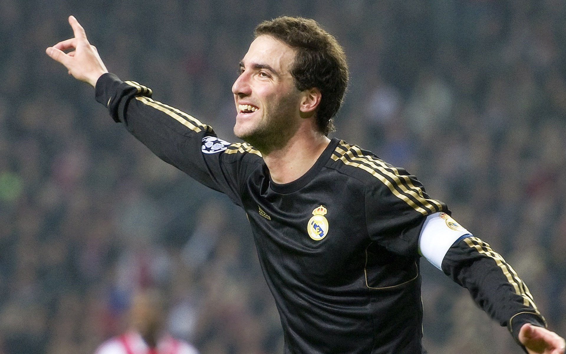 凯塞多一锤定音,委内瑞拉如何用非典型足球制霸突尼斯